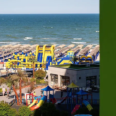 Appartamento Dream & Pool Năvodari