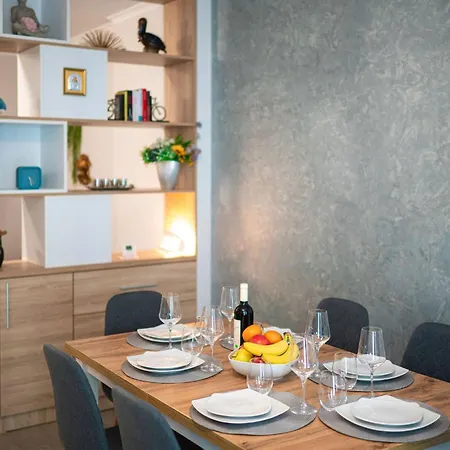 Appartamento Dream & Pool Năvodari