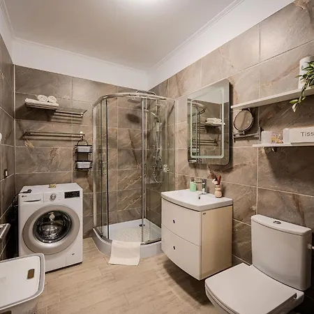 Dream & Pool * Năvodari