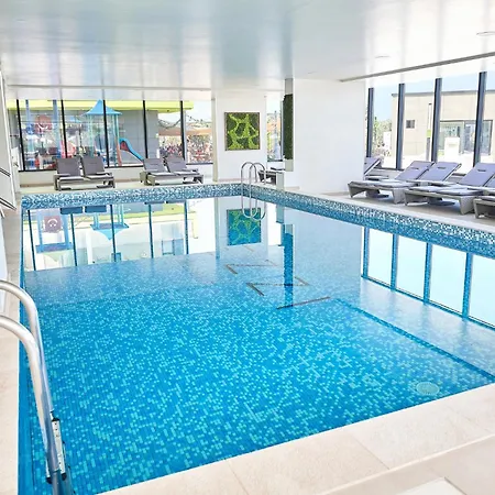 Dream & Pool Apartment Navodari